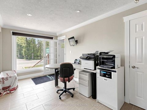 Photo 6 at 21 Metro Road S, Keswick North, Georgina