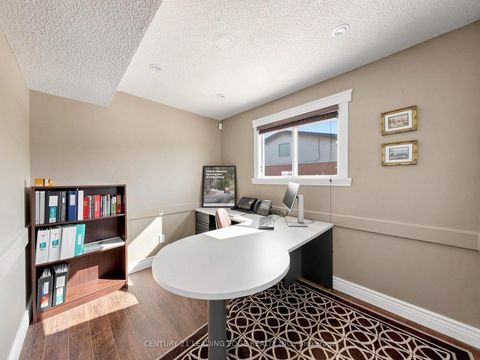 Photo 11 at 21 Metro Road S, Keswick North, Georgina