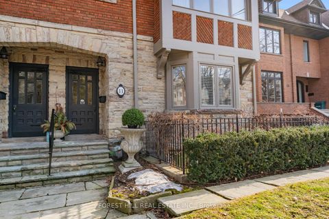 Photo 1 at 2 - 11A Clarendon Avenue, Casa Loma, Toronto