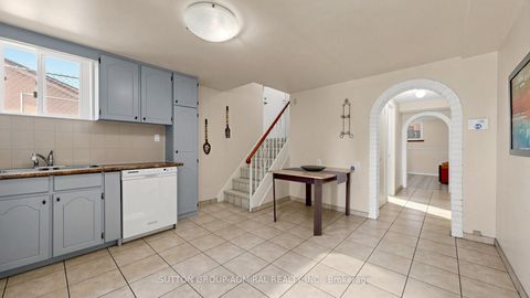 Photo 28 at 7 Whitbread Crescent, Jane Heights, Toronto