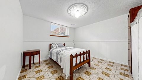 Photo 34 at 7 Whitbread Crescent, Jane Heights, Toronto