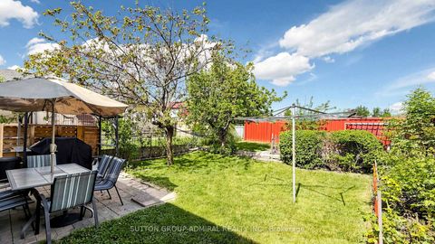 Photo 42 at 7 Whitbread Crescent, Jane Heights, Toronto