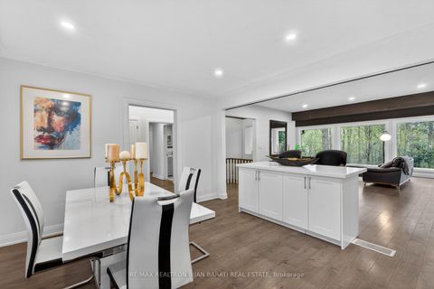 Photo 8 at 73 Forest Grove Drive, Bayview Village, Toronto