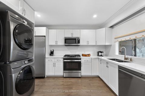 Photo 9 at 73 Forest Grove Drive, Bayview Village, Toronto