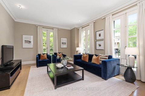 Photo 4 at 1022 Spadina Road, Forest Hill North, Toronto