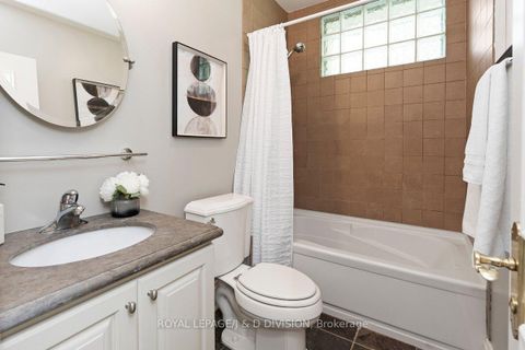 Photo 36 at 1022 Spadina Road, Forest Hill North, Toronto