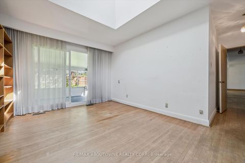 Photo 14 at 108 Princess Margaret Boulevard, Rosethorn, Toronto