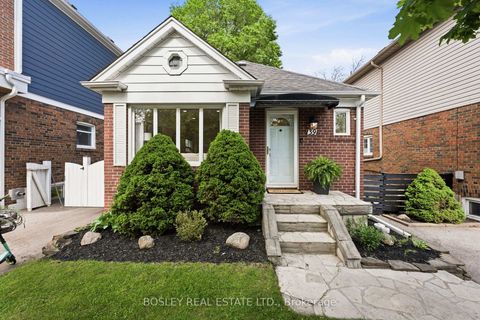 Photo 0 at 39 White Birch Rd, Cliffside, Toronto