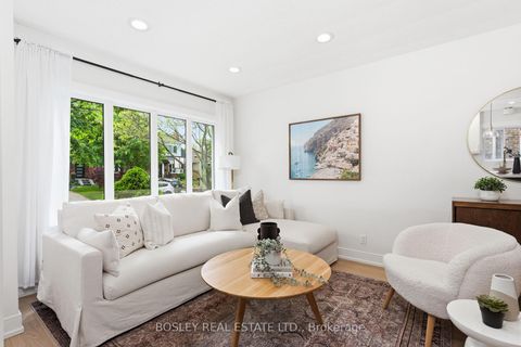 Photo 1 at 39 White Birch Rd, Cliffside, Toronto