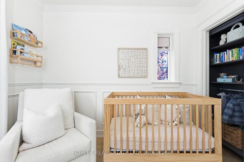Photo 13 at 39 White Birch Rd, Cliffside, Toronto