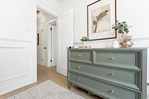 Photo 14 at 39 White Birch Rd, Cliffside, Toronto