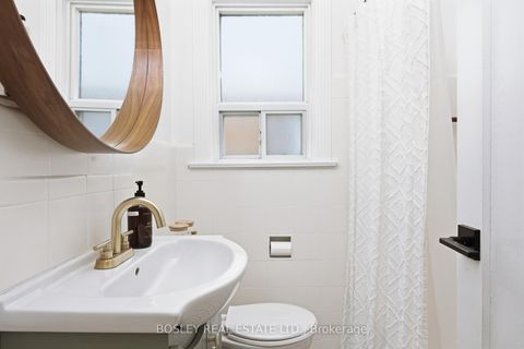 Photo 16 at 39 White Birch Rd, Cliffside, Toronto