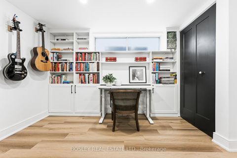 Photo 21 at 39 White Birch Rd, Cliffside, Toronto