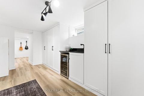 Photo 23 at 39 White Birch Rd, Cliffside, Toronto