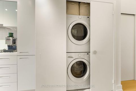 Photo 13 at 405 - 1239 Dundas Street W, Bellwoods, Toronto