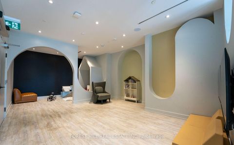Photo 14 at 418 - 270 dufferin Street, South Parkdale, Toronto