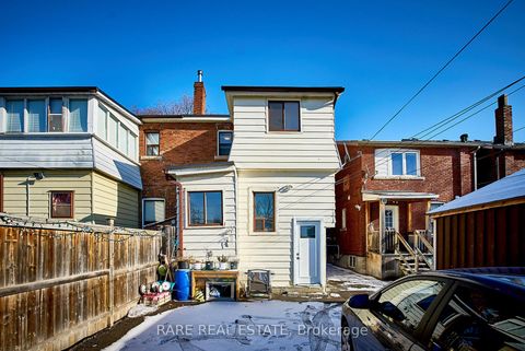 Photo 26 at 216 Oakwood Avenue, Oakwood Village, Toronto