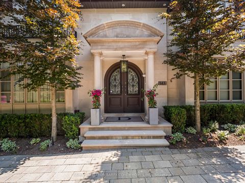 Photo 2 at 143 Highland Crescent, York Mills, Toronto
