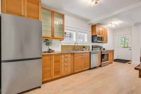 Photo 7 at 79 Gore Vale Avenue, Bellwoods, Toronto