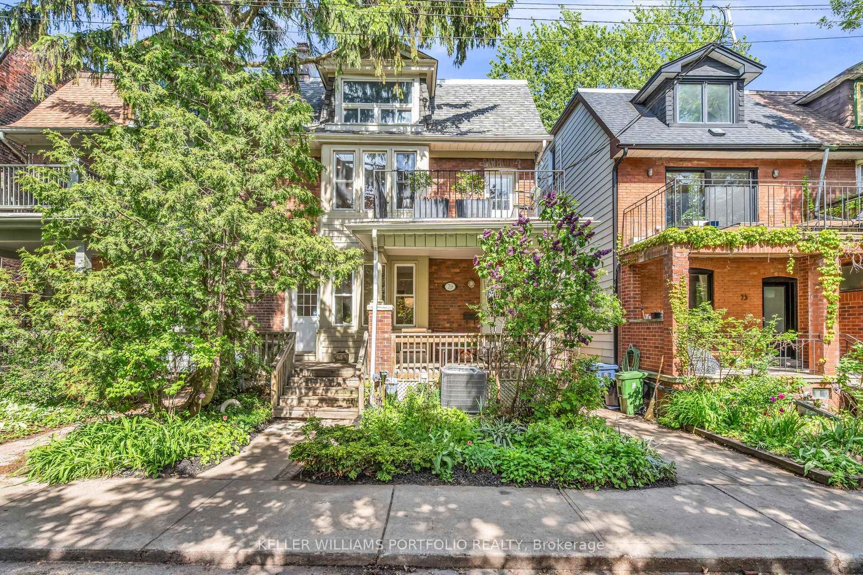 79 Gore Vale Avenue, Bellwoods, Toronto 