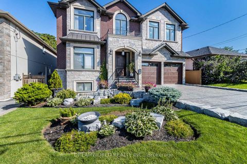 Photo 2 at 416 Rustic Road, Rustic, Toronto