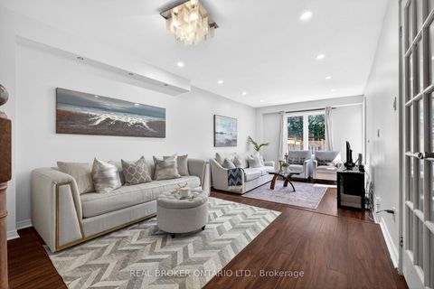 Photo 8 at 1523 Bentley Lane, Brock Ridge, Pickering