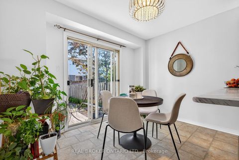 Photo 13 at 1523 Bentley Lane, Brock Ridge, Pickering