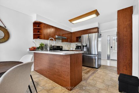 Photo 14 at 1523 Bentley Lane, Brock Ridge, Pickering