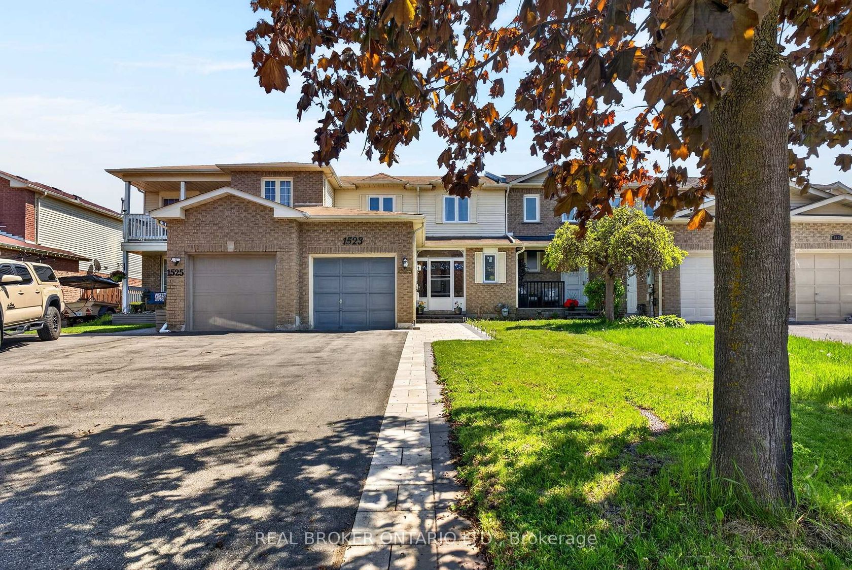 1523 Bentley Lane, Brock Ridge, Pickering 