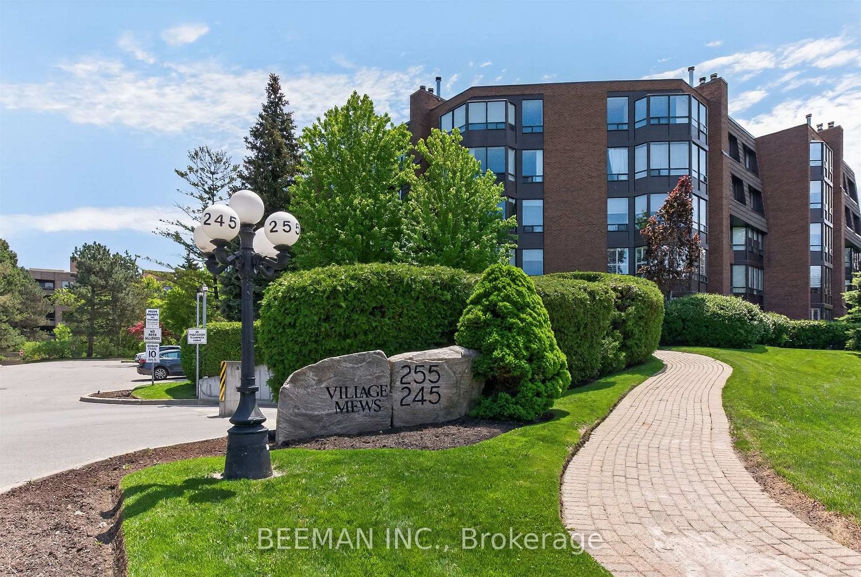 409 - 245 The Donway W, Don Mills, Toronto 