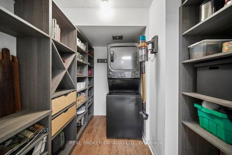 Photo 9 at 503 - 70 Mill Street, Waterfront Communities C8, Toronto