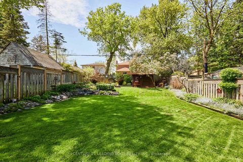 Photo 3 at 108 Gradwell Drive, Cliffcrest, Toronto
