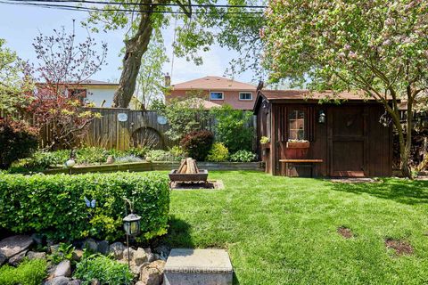 Photo 5 at 108 Gradwell Drive, Cliffcrest, Toronto