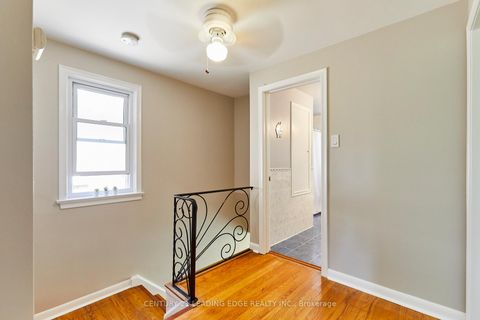 Photo 26 at 108 Gradwell Drive, Cliffcrest, Toronto