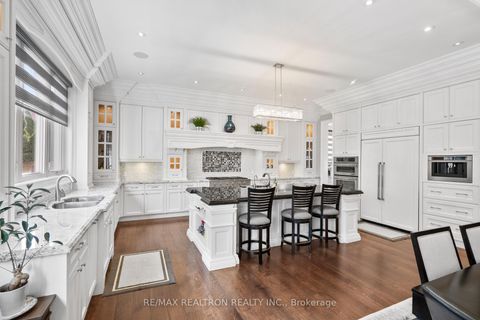 Photo 11 at 7 Winchfield Place, Don Mills, Toronto