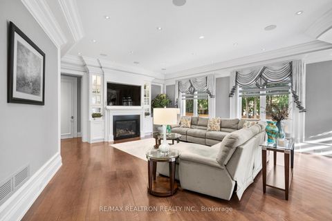 Photo 17 at 7 Winchfield Place, Don Mills, Toronto