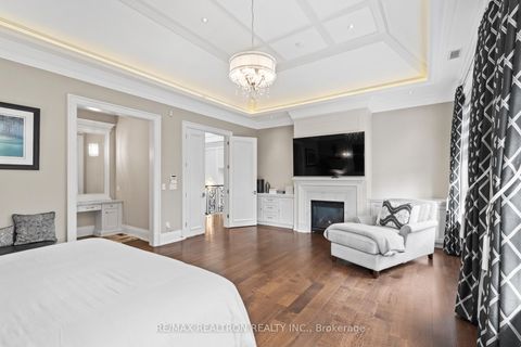 Photo 23 at 7 Winchfield Place, Don Mills, Toronto
