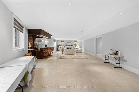 Photo 38 at 7 Winchfield Place, Don Mills, Toronto