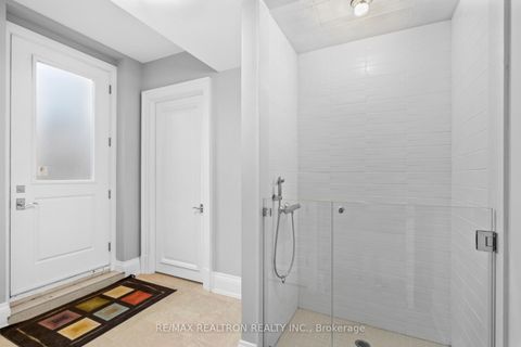 Photo 39 at 7 Winchfield Place, Don Mills, Toronto