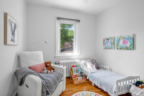 Photo 13 at 29 Elvina Gardens, Mount Pleasant East, Toronto