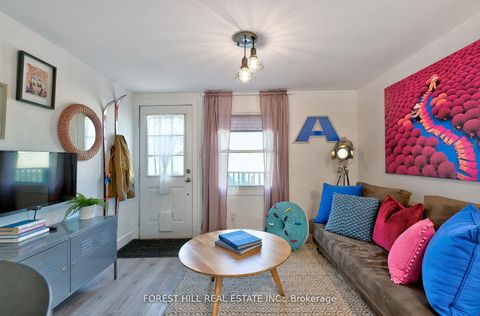 Photo 8 at 325 Westmoreland Avenue N, Junction, Toronto