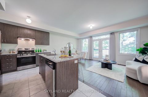 Photo 3 at 66 Puisaya Drive, Rural Richmond Hill, Richmond Hill