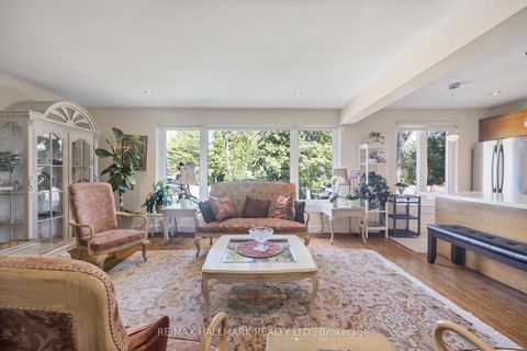 Photo 10 at 19 Talwood Drive, Don Mills, Toronto