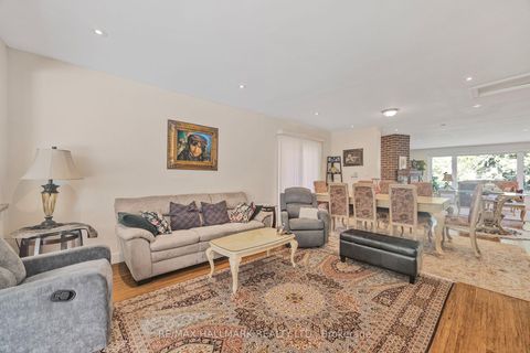 Photo 15 at 19 Talwood Drive, Don Mills, Toronto
