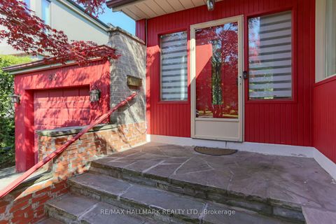 Photo 2 at 80 Berkinshaw Crescent, Don Mills, Toronto