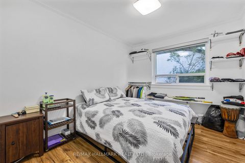 Photo 18 at 80 Berkinshaw Crescent, Don Mills, Toronto