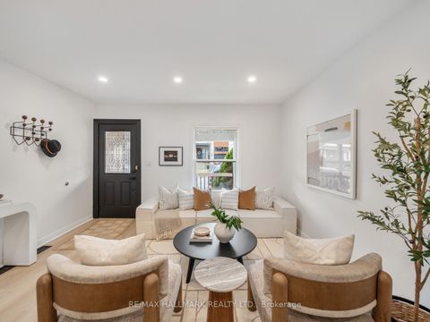 Photo 6 at 3 Woodville Avenue, Broadview North, Toronto
