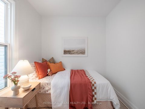 Photo 27 at 3 Woodville Avenue, Broadview North, Toronto