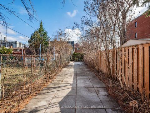 Photo 37 at 3 Woodville Avenue, Broadview North, Toronto