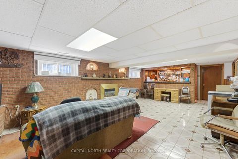 Photo 29 at 40 Birdwood Court, Steeles, Toronto